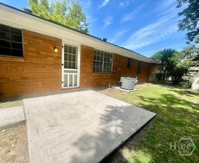 14 Ossabaw Road Savannah, GA 31410 - Photo 16 of 18