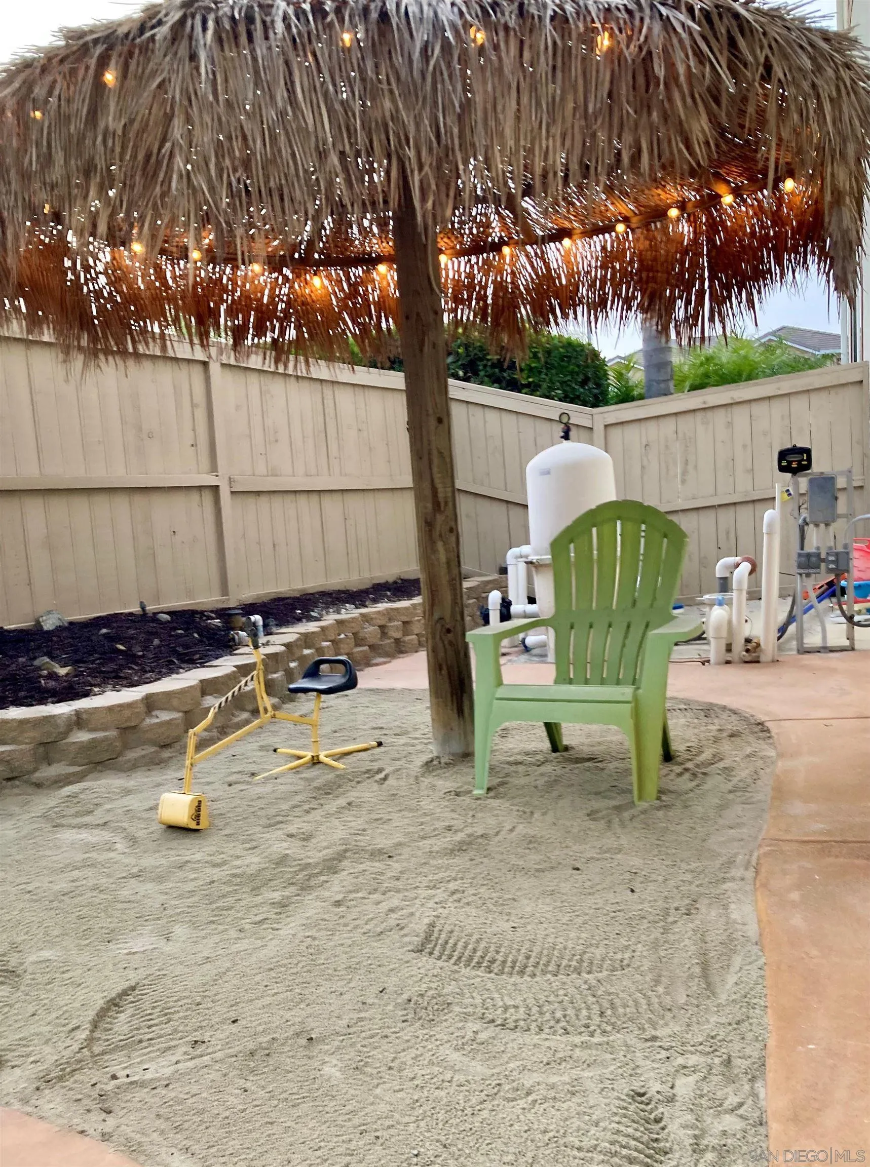 717 Via Cafetal San Marcos, CA 92069 - Photo 5 of 41