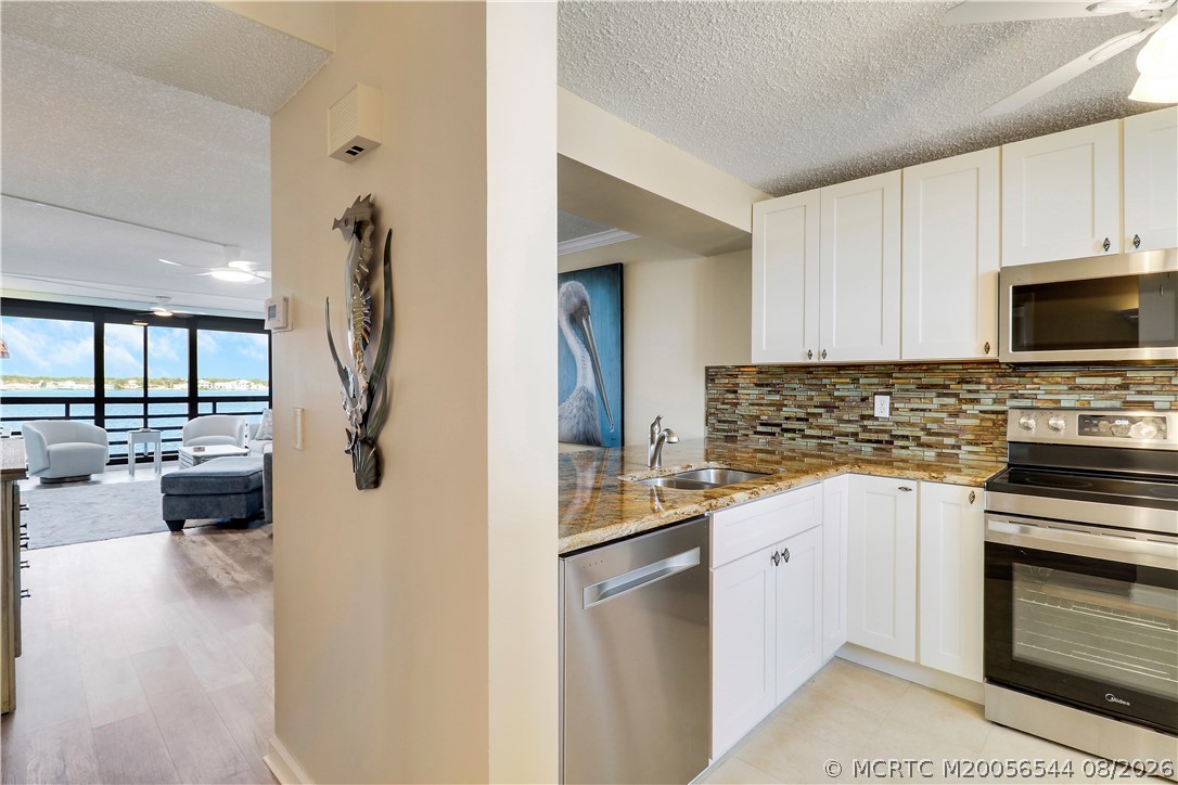 1950 Southwest Palm City Road, Unit 8302 Stuart, FL 34994 - Photo 6 of 39 Gallery Image 6
