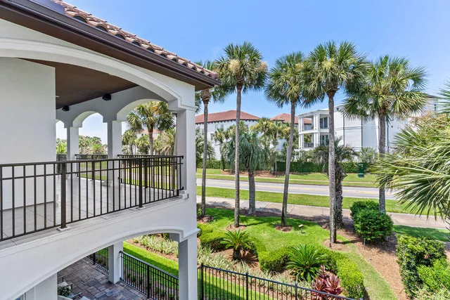 $3,295,000 | 20 St Barts Bay, Destin, FL 32541