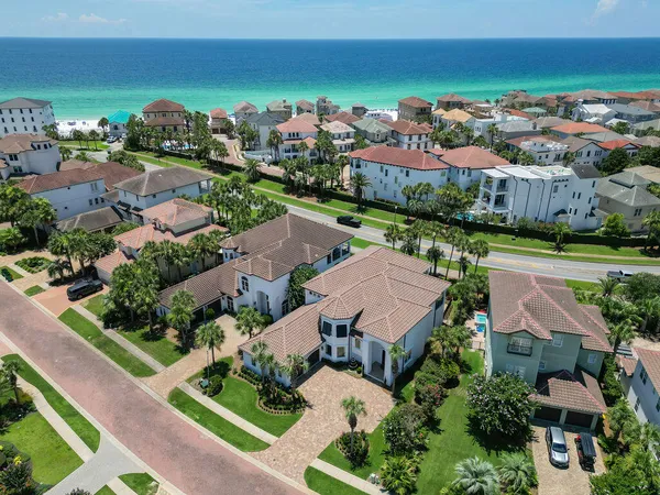 $3,295,000 | 20 St Barts Bay, Destin, FL 32541