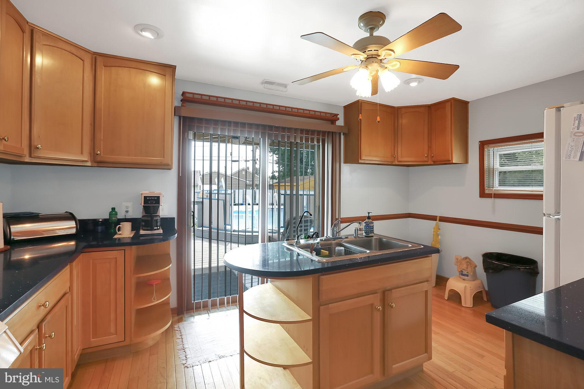 224 Ashwood Road Baltimore, MD 21222 - Photo 4 of 30 Kitchen