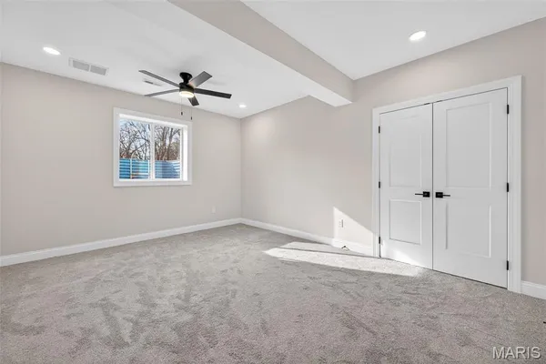 $2,080,000 | 216 West Essex Avenue, St. Louis, MO 63122