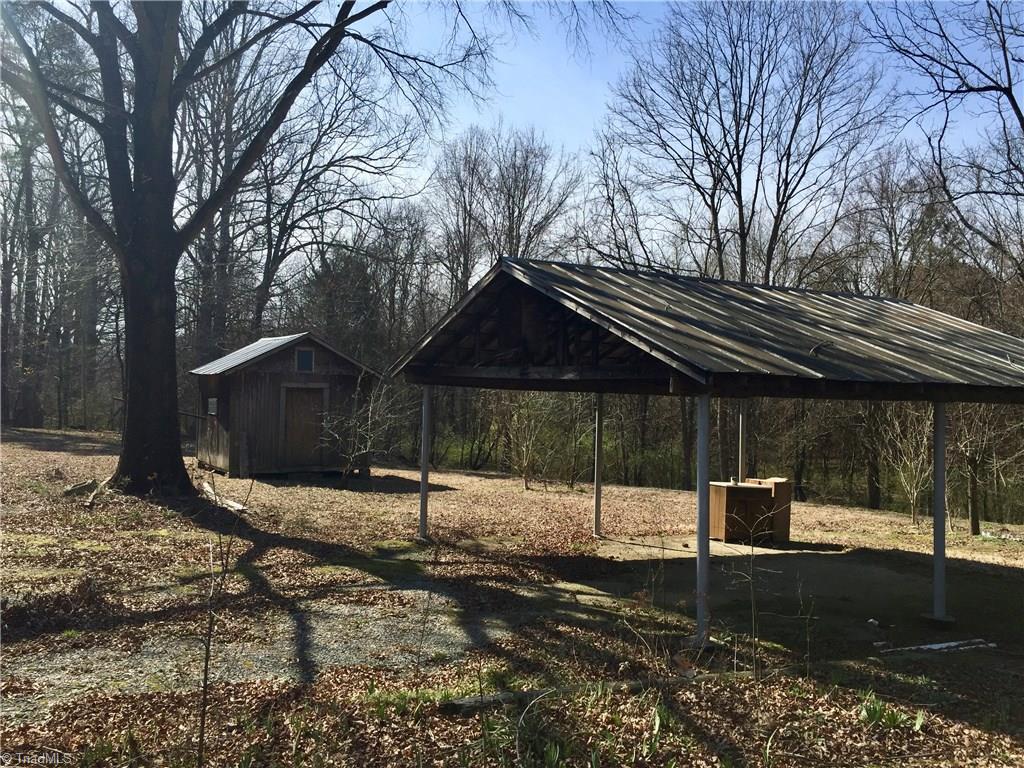 3906 High Point Road Winston-Salem, NC 27107 - Photo 3 of 4 Gallery Image 3