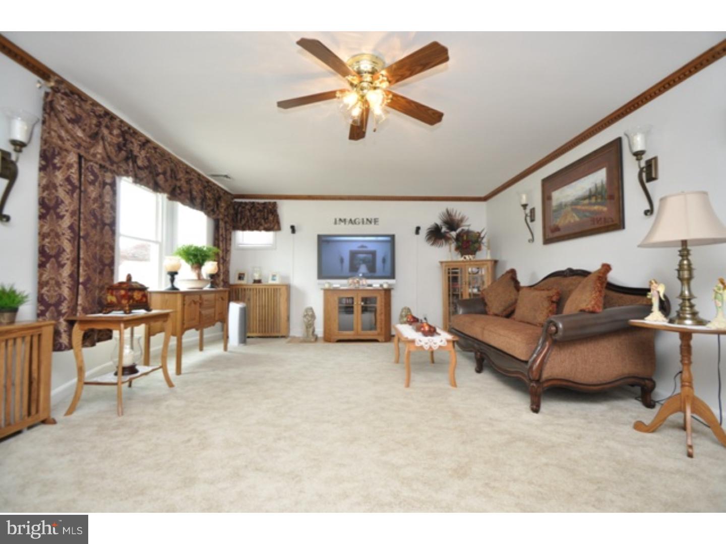 937 Oplinger Road Allentown, PA 18106 - Photo 2 of 25 Gallery Image 2