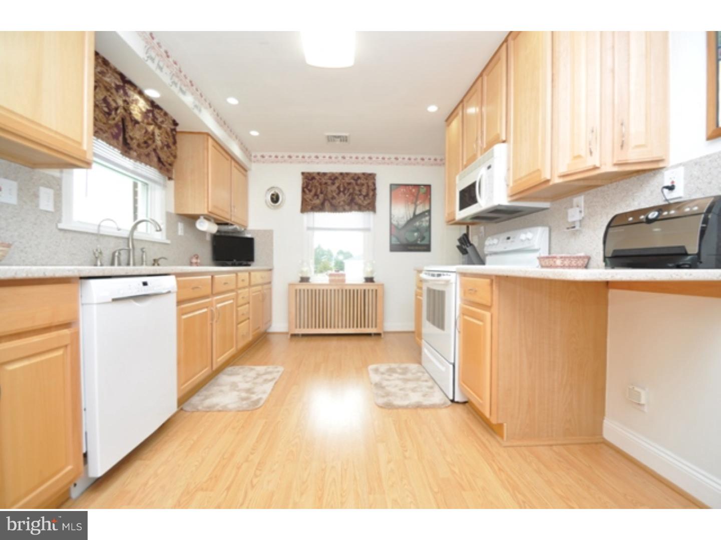 937 Oplinger Road Allentown, PA 18106 - Photo 7 of 25 Gallery Image 7