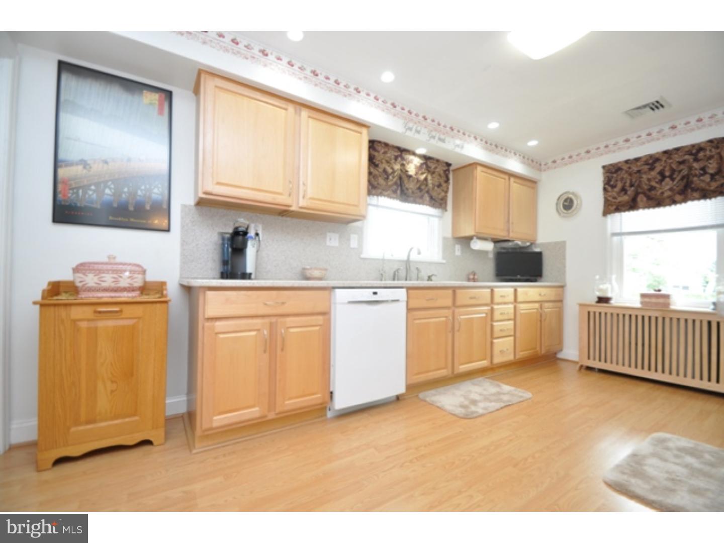 937 Oplinger Road Allentown, PA 18106 - Photo 9 of 25 Gallery Image 9