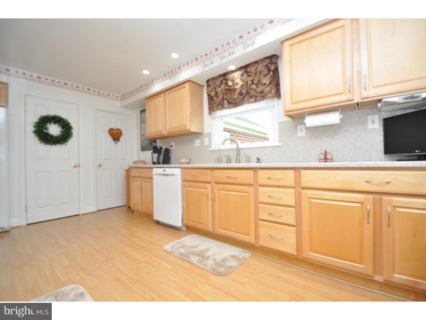 937 Oplinger Road Allentown, PA 18106 - Photo 10 of 25 Gallery Image 10