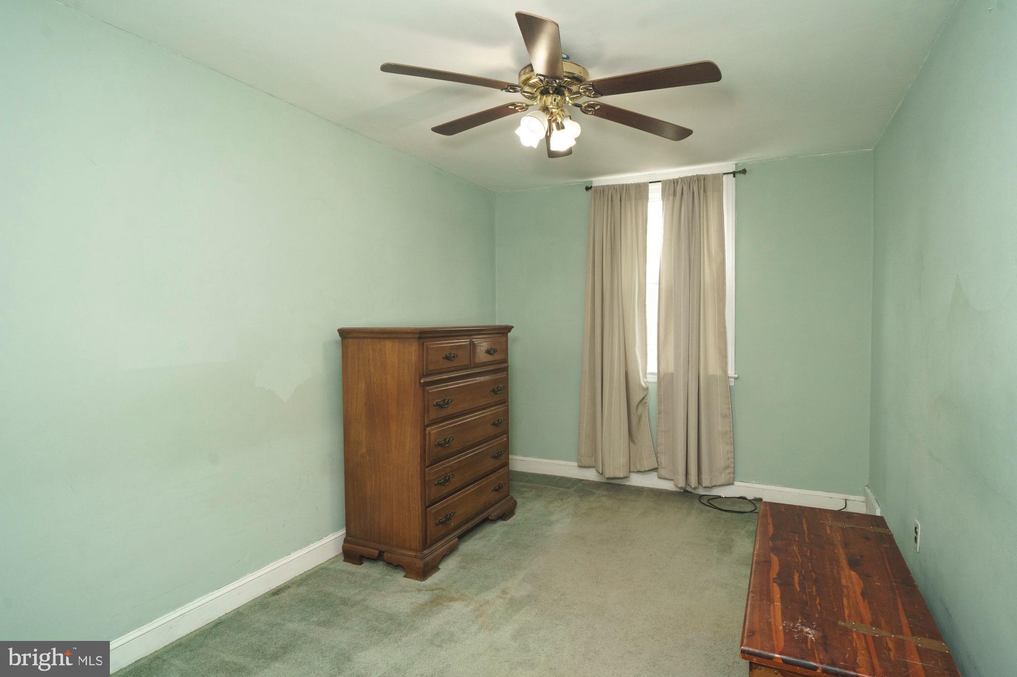 11 Winthrop Road Darby, PA 19023 - Photo 18 of 22 2nd Bedroom