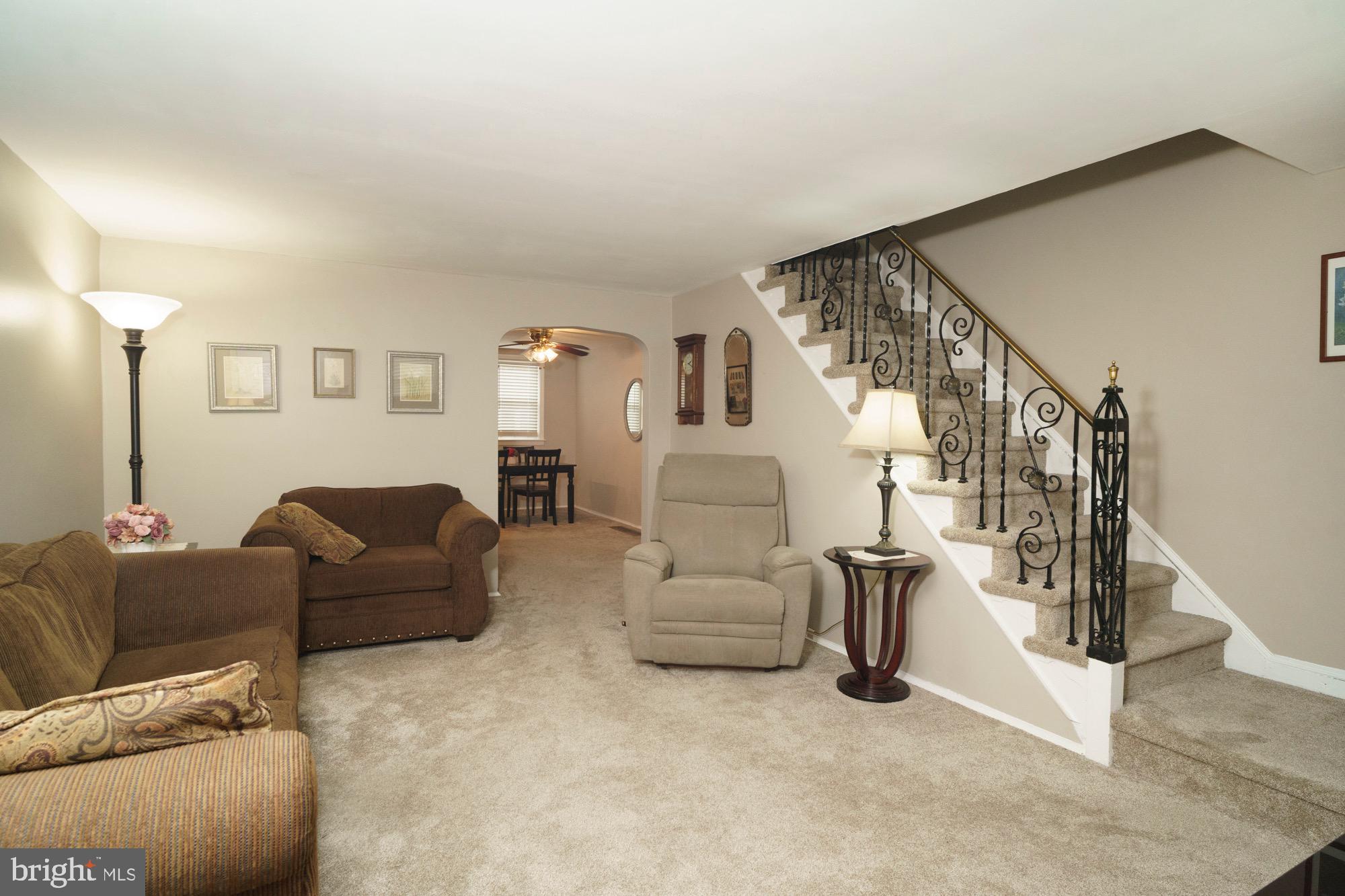 11 Winthrop Road Darby, PA 19023 - Photo 2 of 22 Living Room