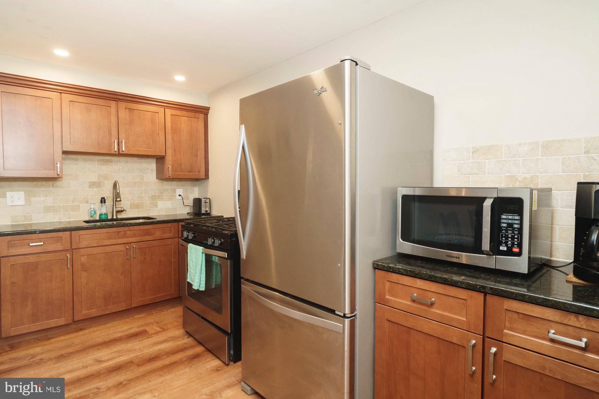 11 Winthrop Road Darby, PA 19023 - Photo 8 of 22 Kitchen