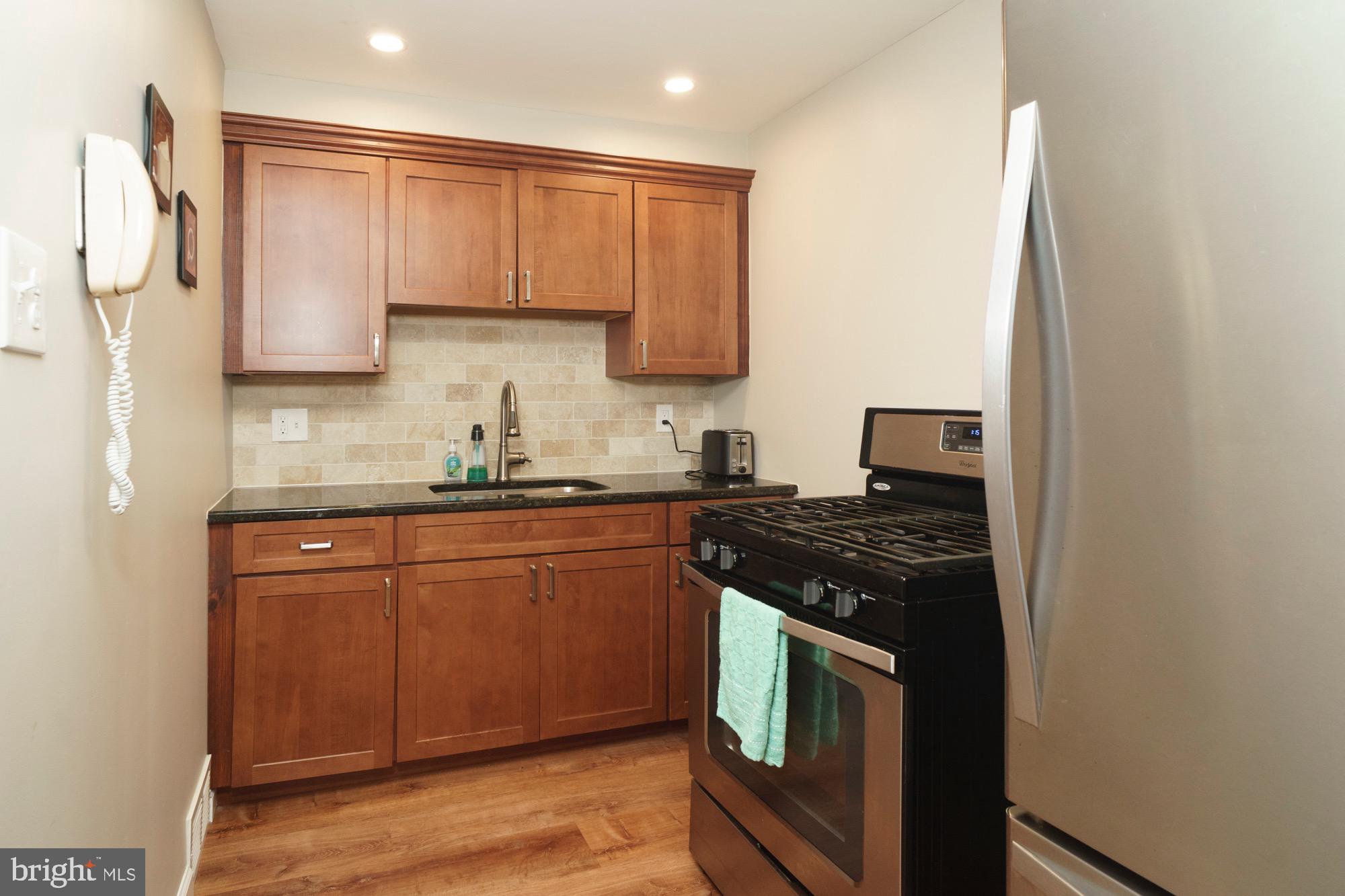 11 Winthrop Road Darby, PA 19023 - Photo 10 of 22 Kitchen