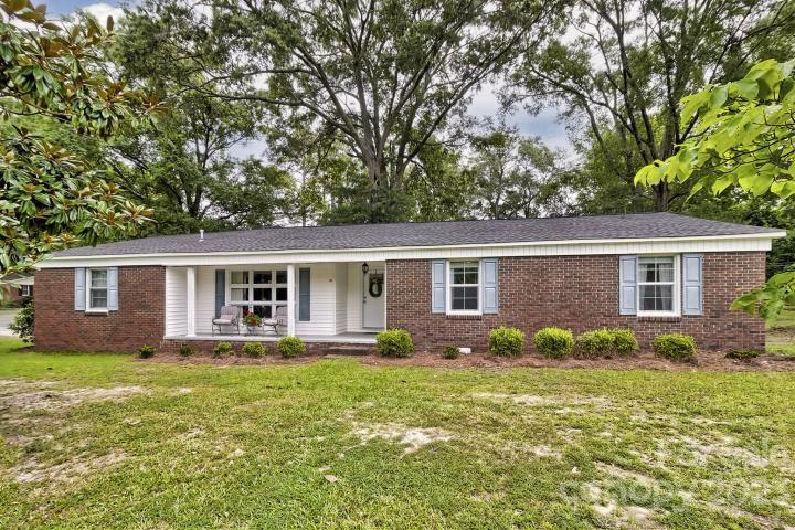 108 State Rd S-29-522 Kershaw, SC 29067 - Photo 2 of 25 Gallery Image 2