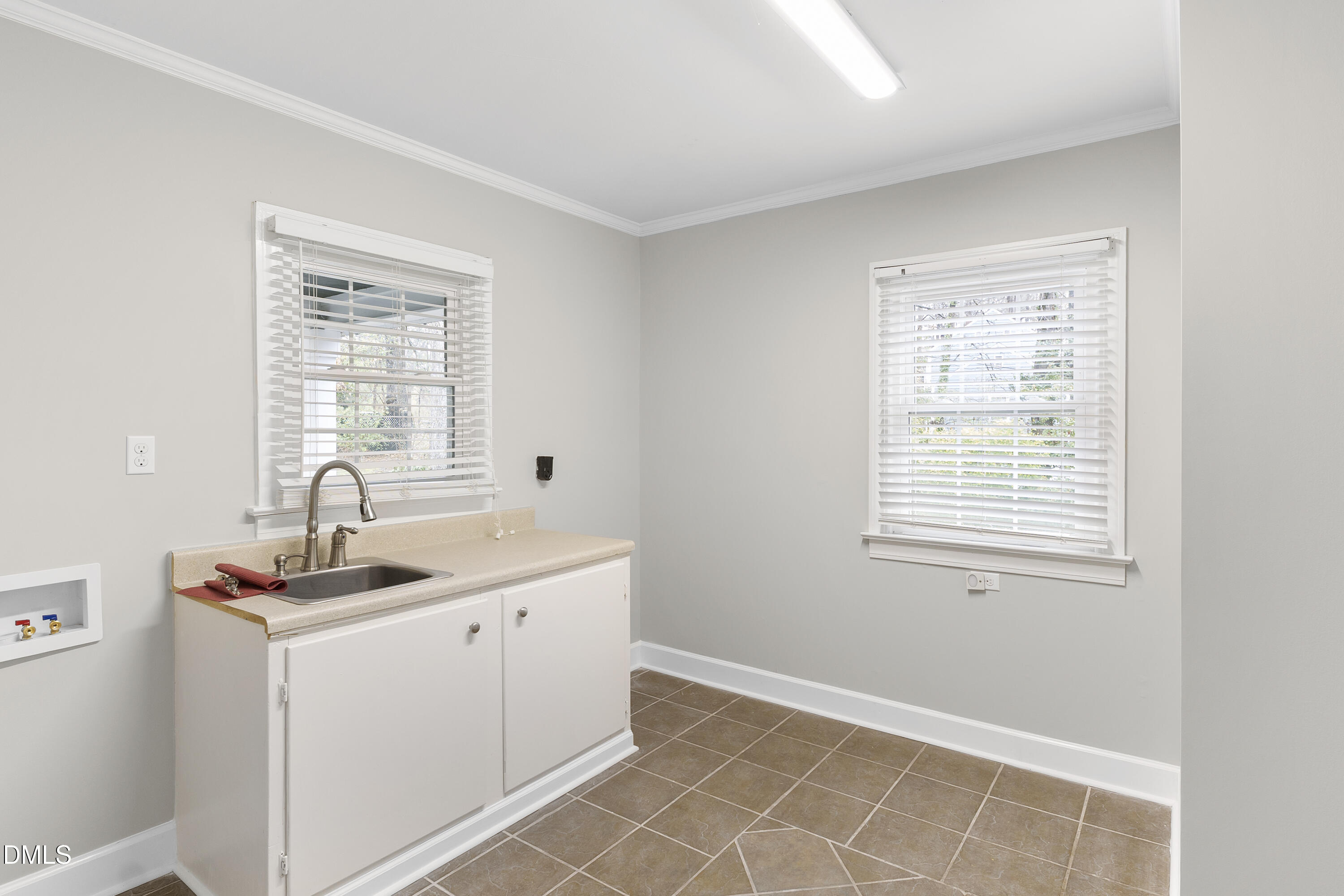 1302 Hermitage Road Sanford, NC 27330 - Photo 18 of 74 18