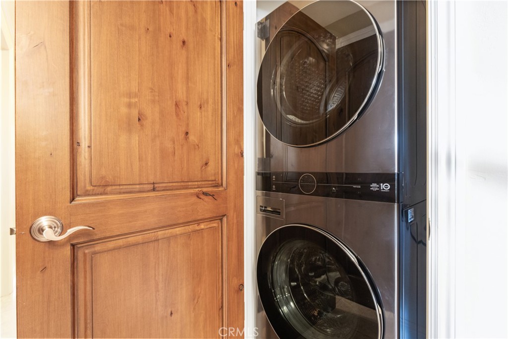 2727 Shell Beach Road, Unit 327 Pismo Beach, CA 93449 - Photo 28 of 67 Stackable washer dryer is negotiable
