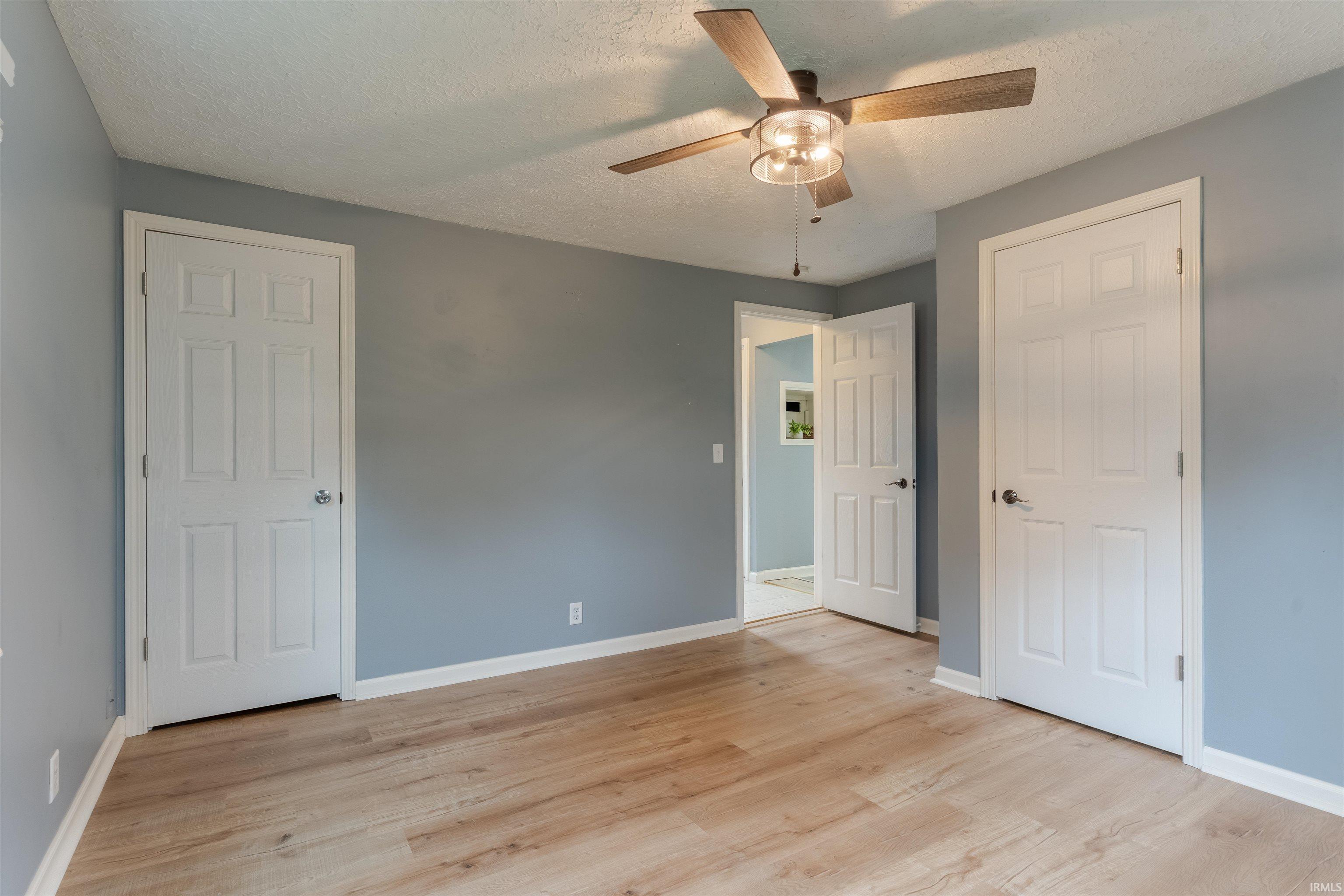 405 Middle Street Newburgh, IN 47630 - Photo 13 of 29