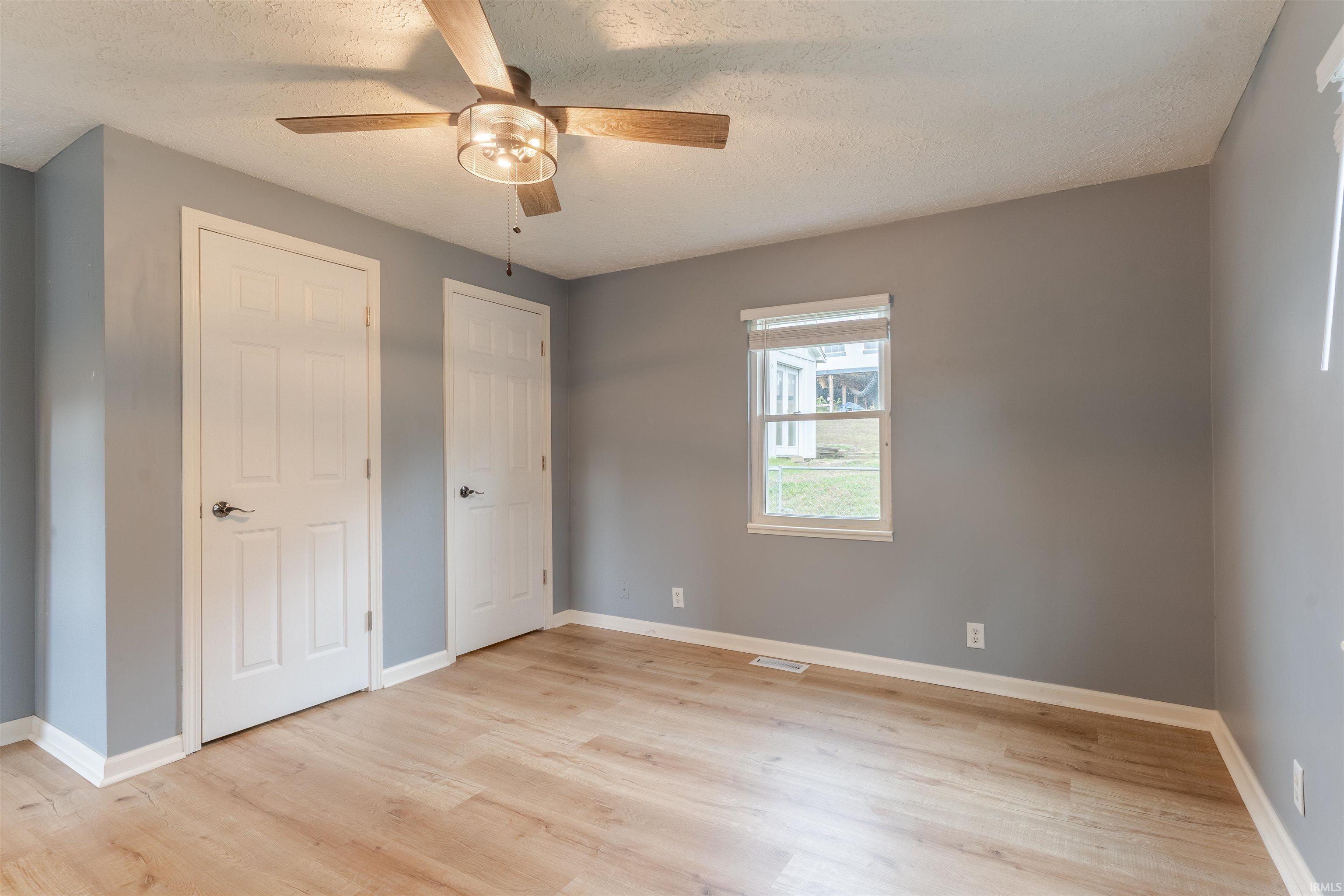 405 Middle Street Newburgh, IN 47630 - Photo 16 of 29