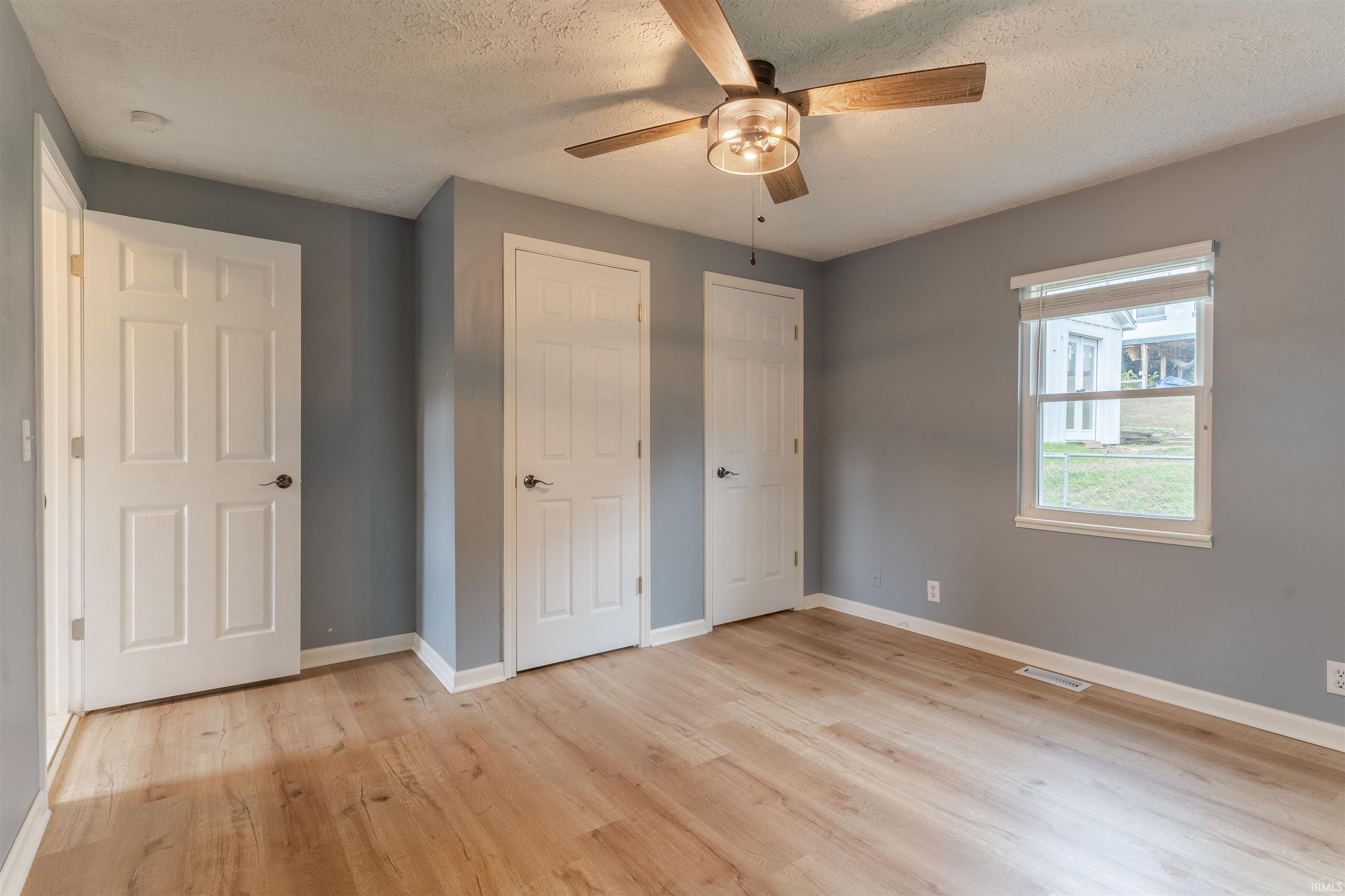 405 Middle Street Newburgh, IN 47630 - Photo 17 of 29