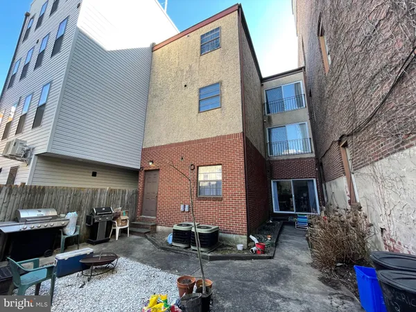 $1,525,000 | 610 South American Street, Philadelphia, PA 19147