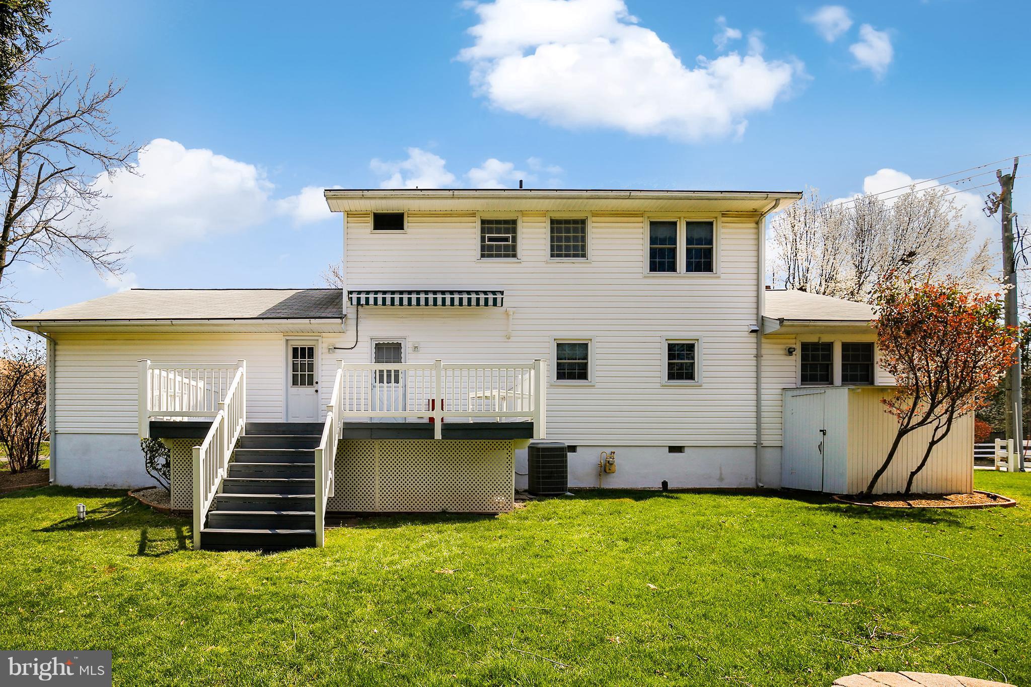 13900 Poplar Tree Road Chantilly, VA 20151 - Photo 30 of 30 Exterior (Rear)