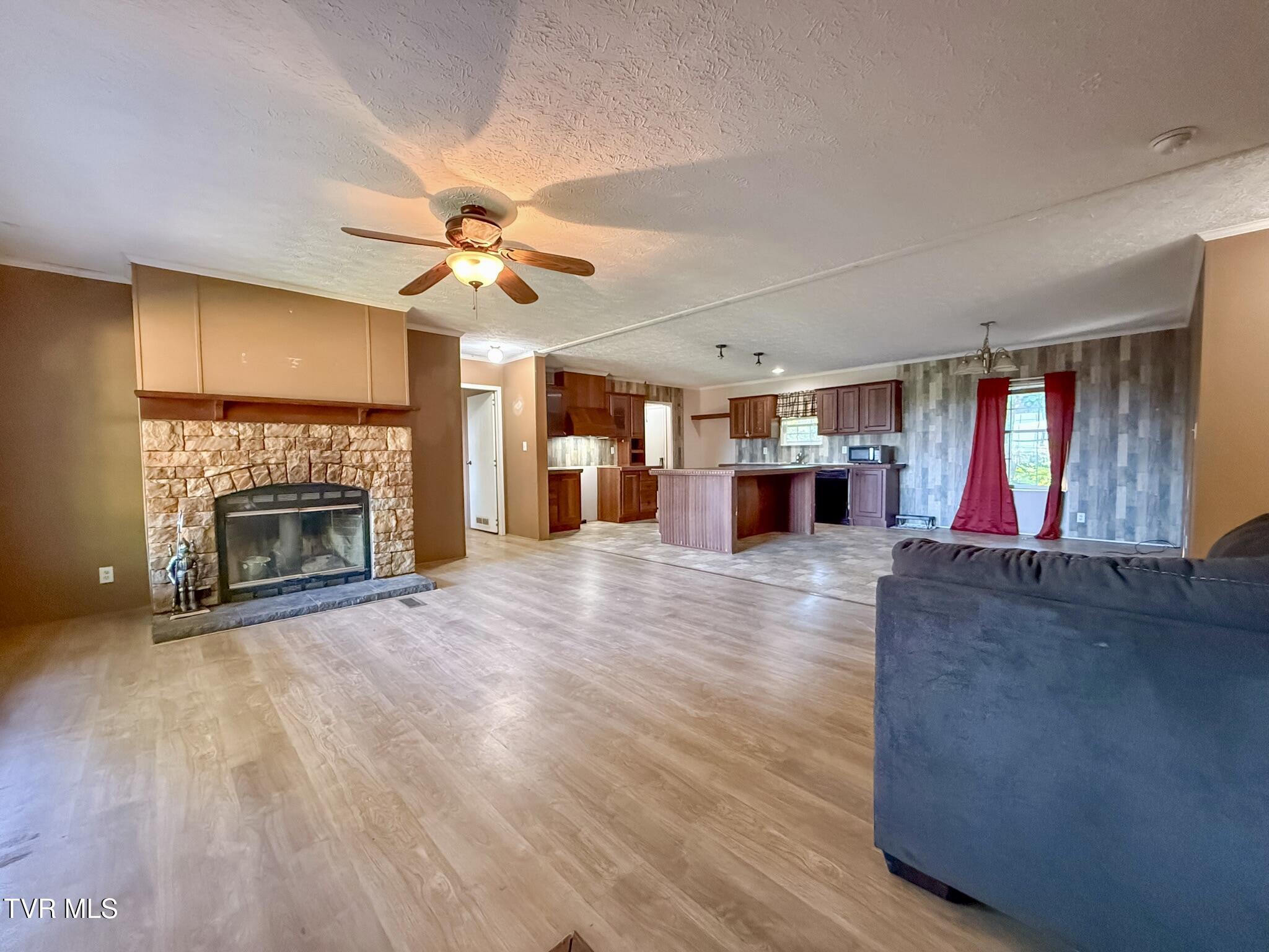 943 Newman Hollow Road Bean Station, TN 37708 - Photo 3 of 23 3