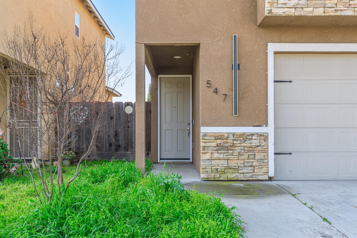 547 Granada Court Merced, CA 95341 - Photo 3 of 22