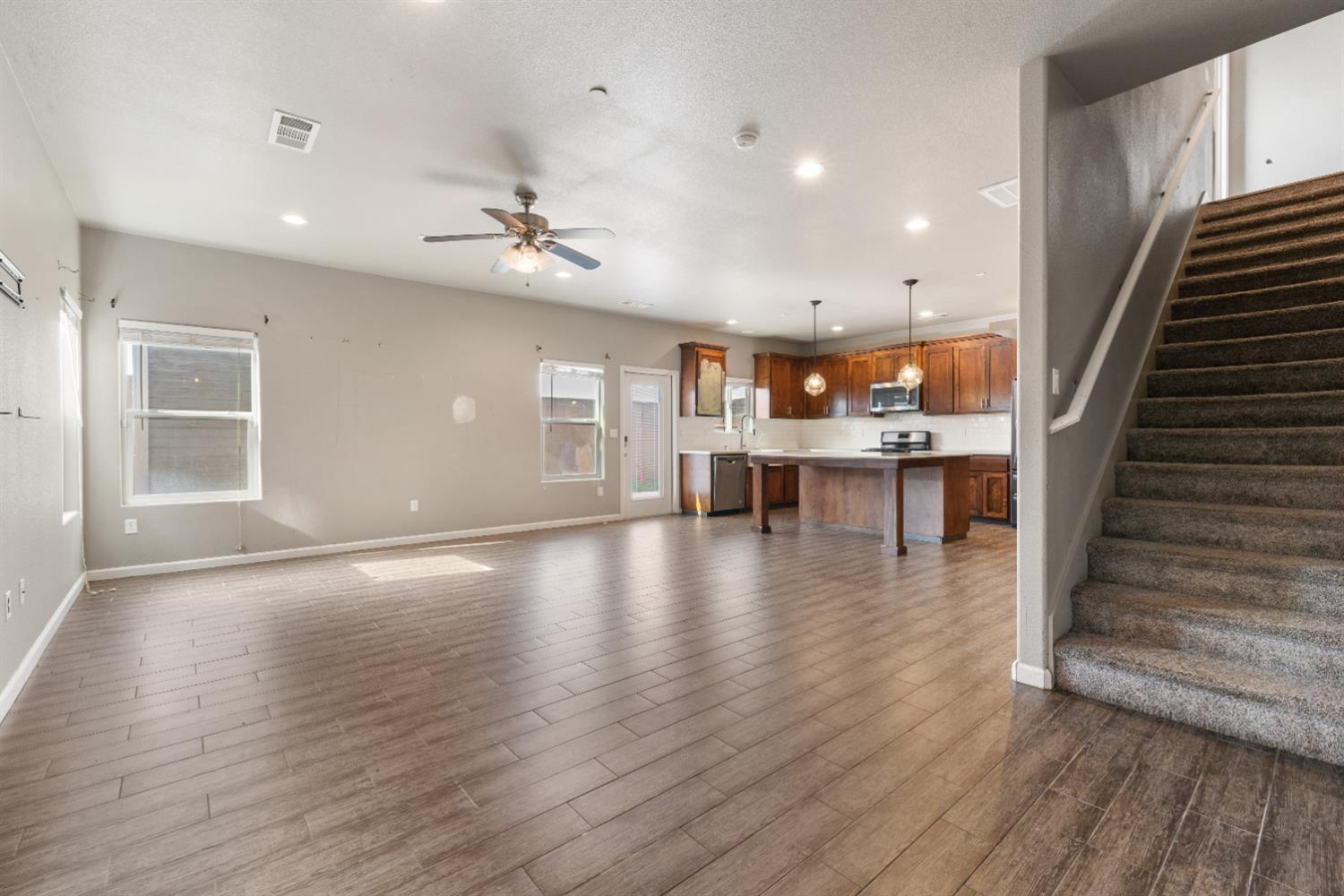 547 Granada Court Merced, CA 95341 - Photo 6 of 22