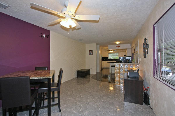 2450 Orlando Road Big Pine Key, FL 33043 - Photo 13 of 24 Dining area