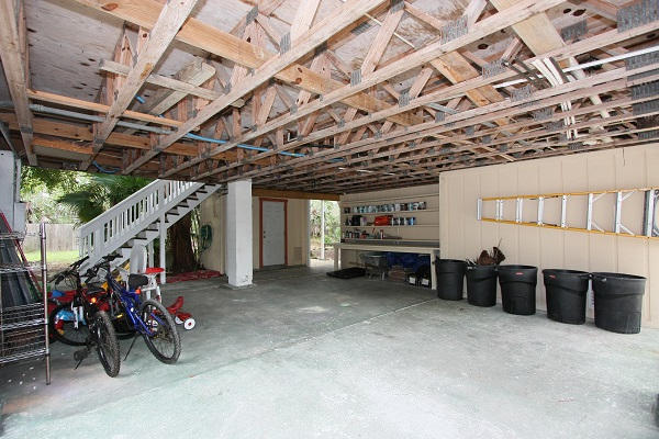 2450 Orlando Road Big Pine Key, FL 33043 - Photo 10 of 24 Covered parking