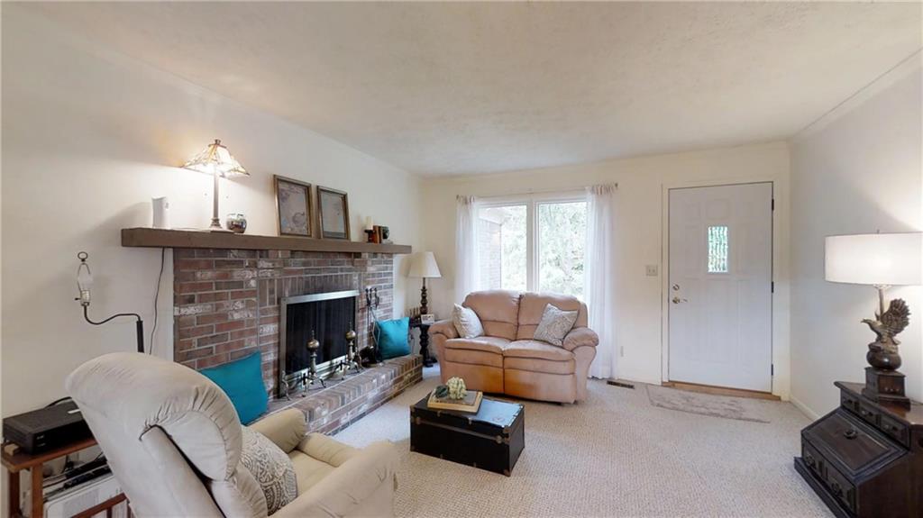 23271 Dunbar Road Sheridan, IN 46069 - Photo 4 of 28 Gallery Image 4
