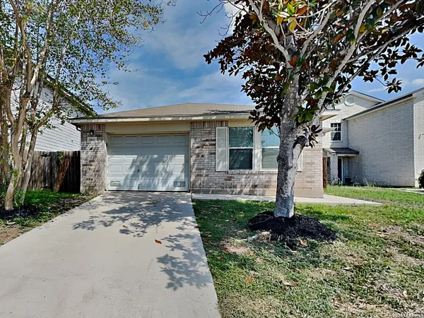 $1,569 | 2007 Mission Cove, San Antonio, TX 78223
