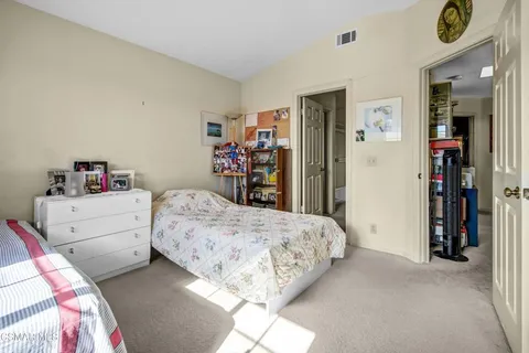 $1,099,000 | 2524 Kensington Avenue, Thousand Oaks, CA 91362