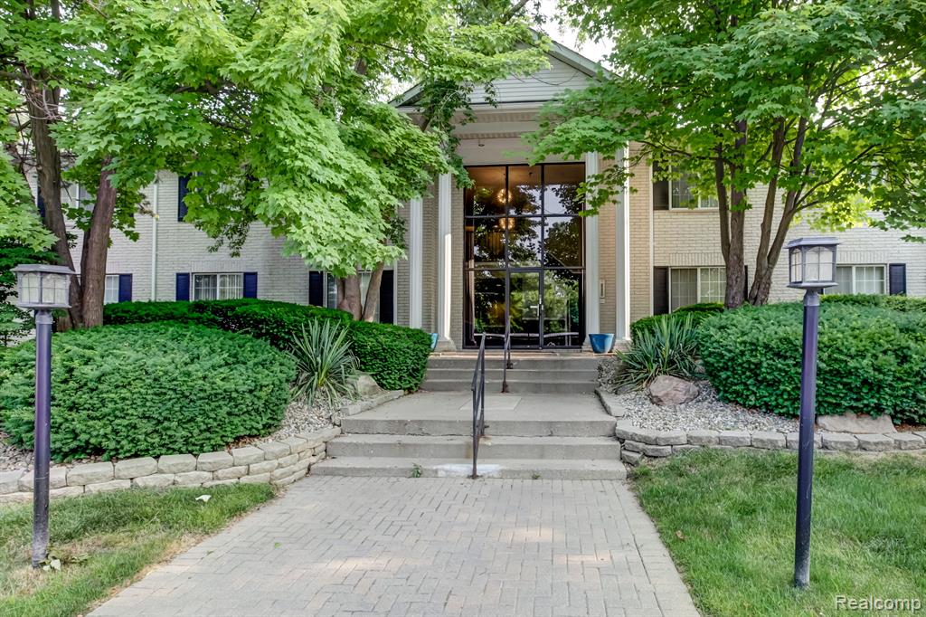 32023 West 14 Mile Road, Unit 105 Farmington, MI 48334 - Photo 1 of 13