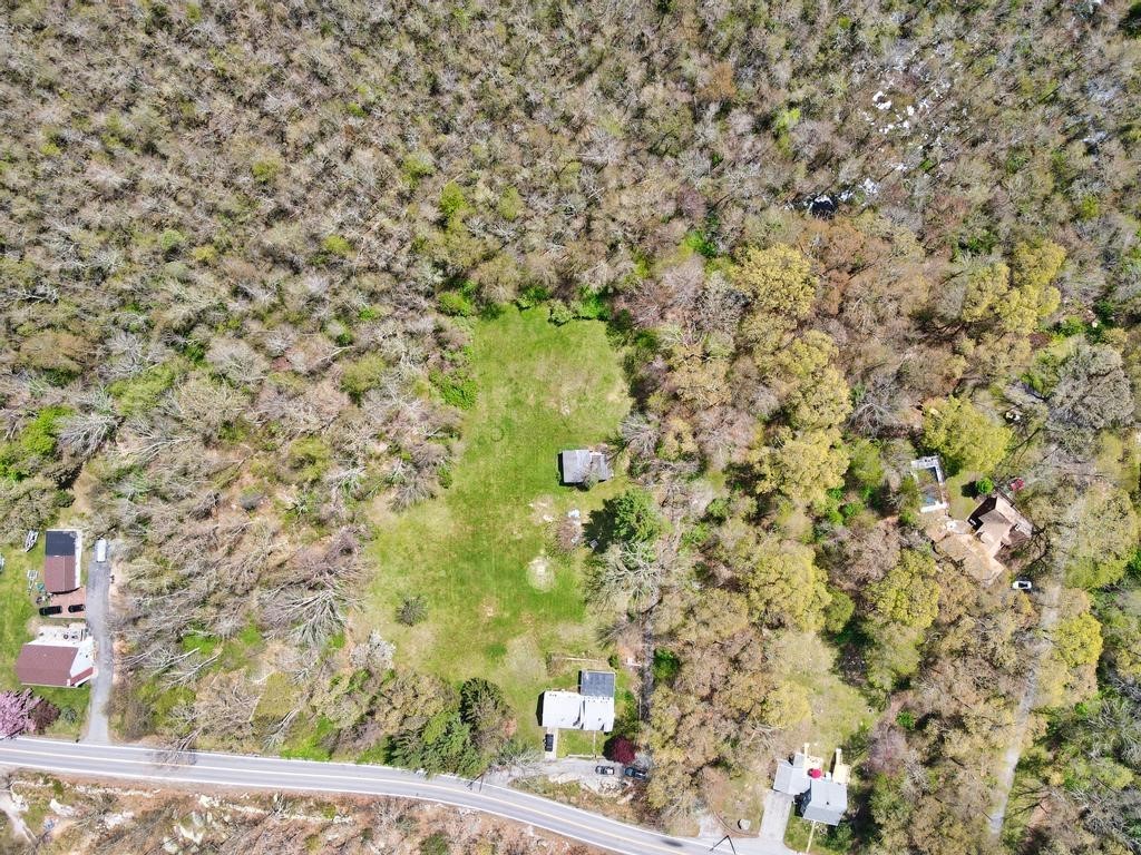 228 Fish Road Tiverton, RI 02878 - Photo 3 of 48