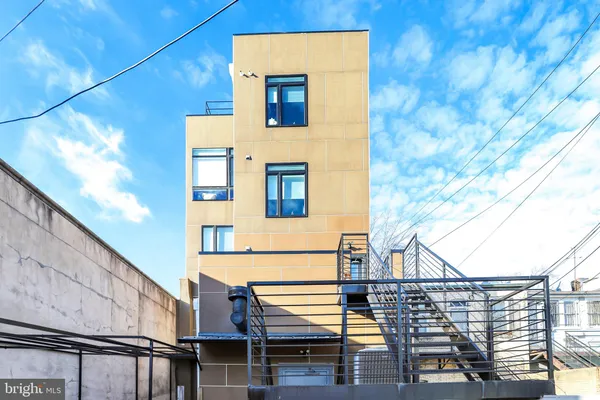 $2,450 | 5111 Georgia Avenue Northwest, Unit 1, Washington, DC 20011
