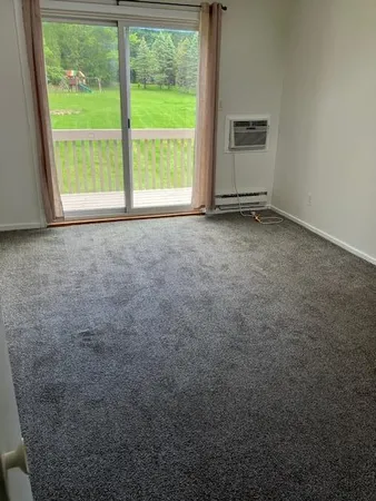 $2,000 | 228 Evergreen Court, Tannersville, PA 18372