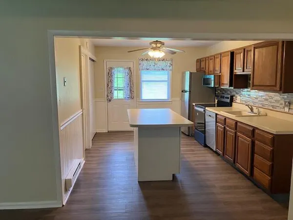 $2,000 | 228 Evergreen Court, Tannersville, PA 18372