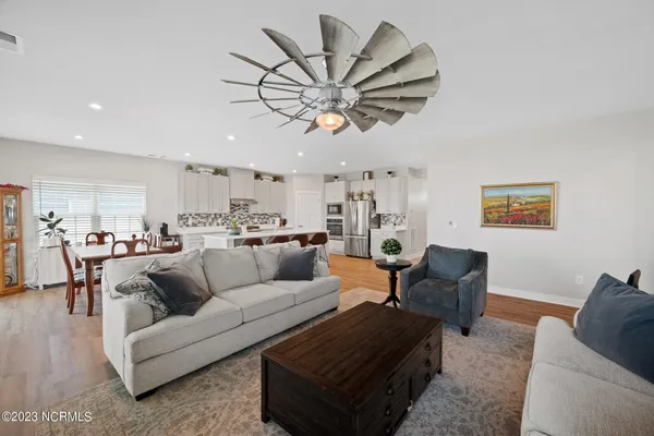 $620,000 | 128 Glenmoor Path, Moyock, NC 27958