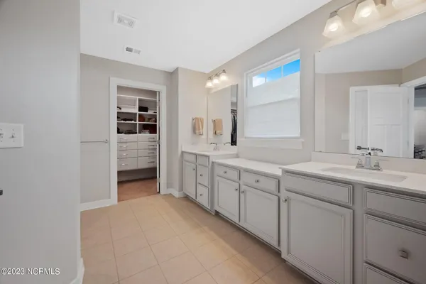 $620,000 | 128 Glenmoor Path, Moyock, NC 27958