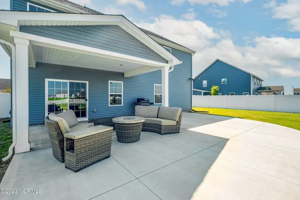 $620,000 | 128 Glenmoor Path, Moyock, NC 27958
