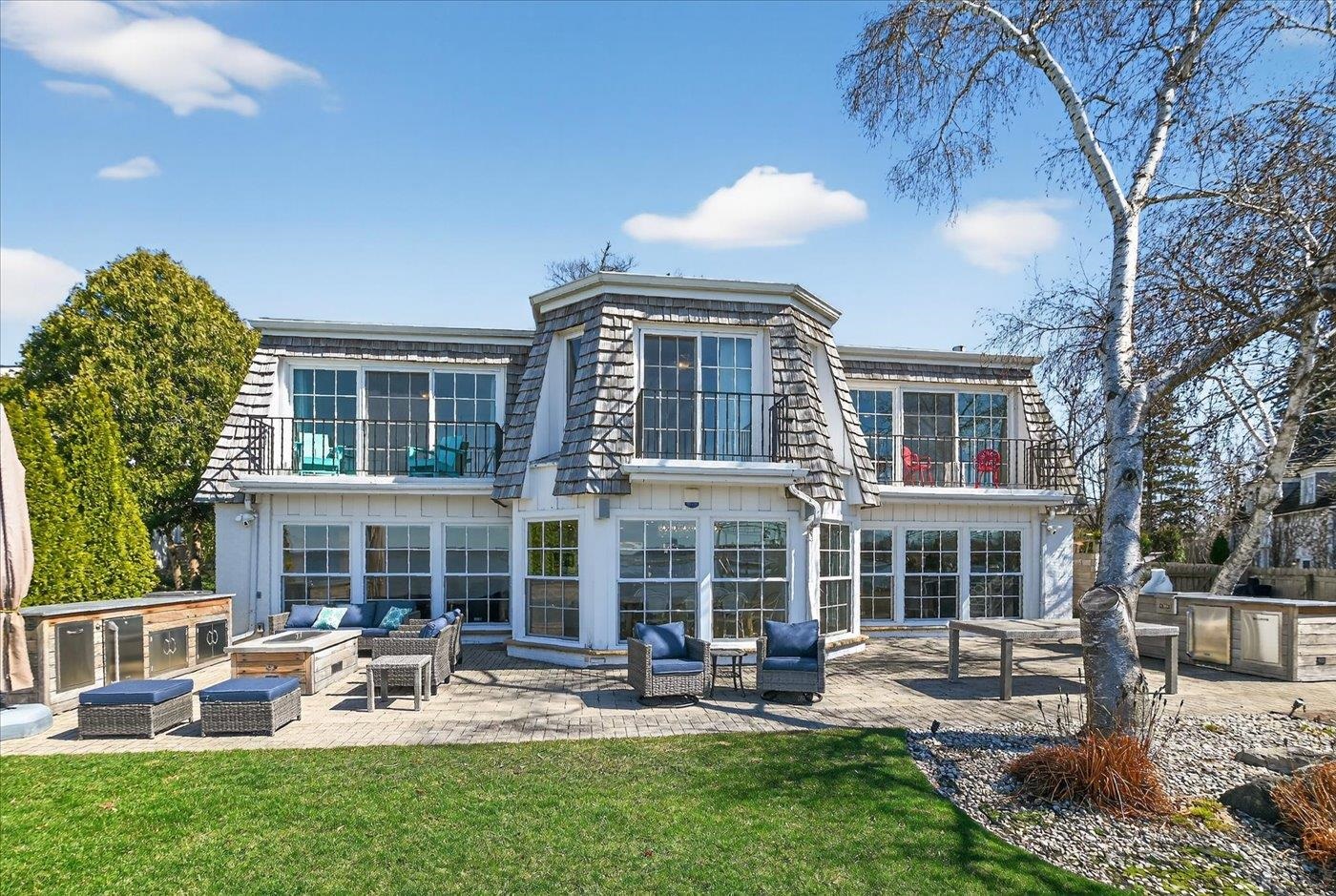 32 Fuller Court Madison, WI 53704 - Photo 2 of 42