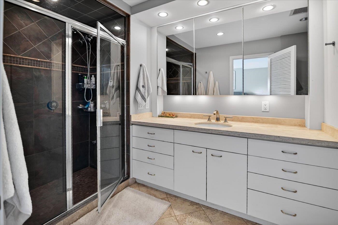 32 Fuller Court Madison, WI 53704 - Photo 33 of 42