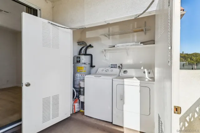 $2,000 | 11410 Via Rancho San Diego, Unit 38, El Cajon, CA 92019