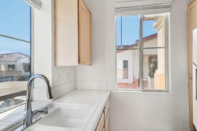 $2,000 | 11410 Via Rancho San Diego, Unit 38, El Cajon, CA 92019