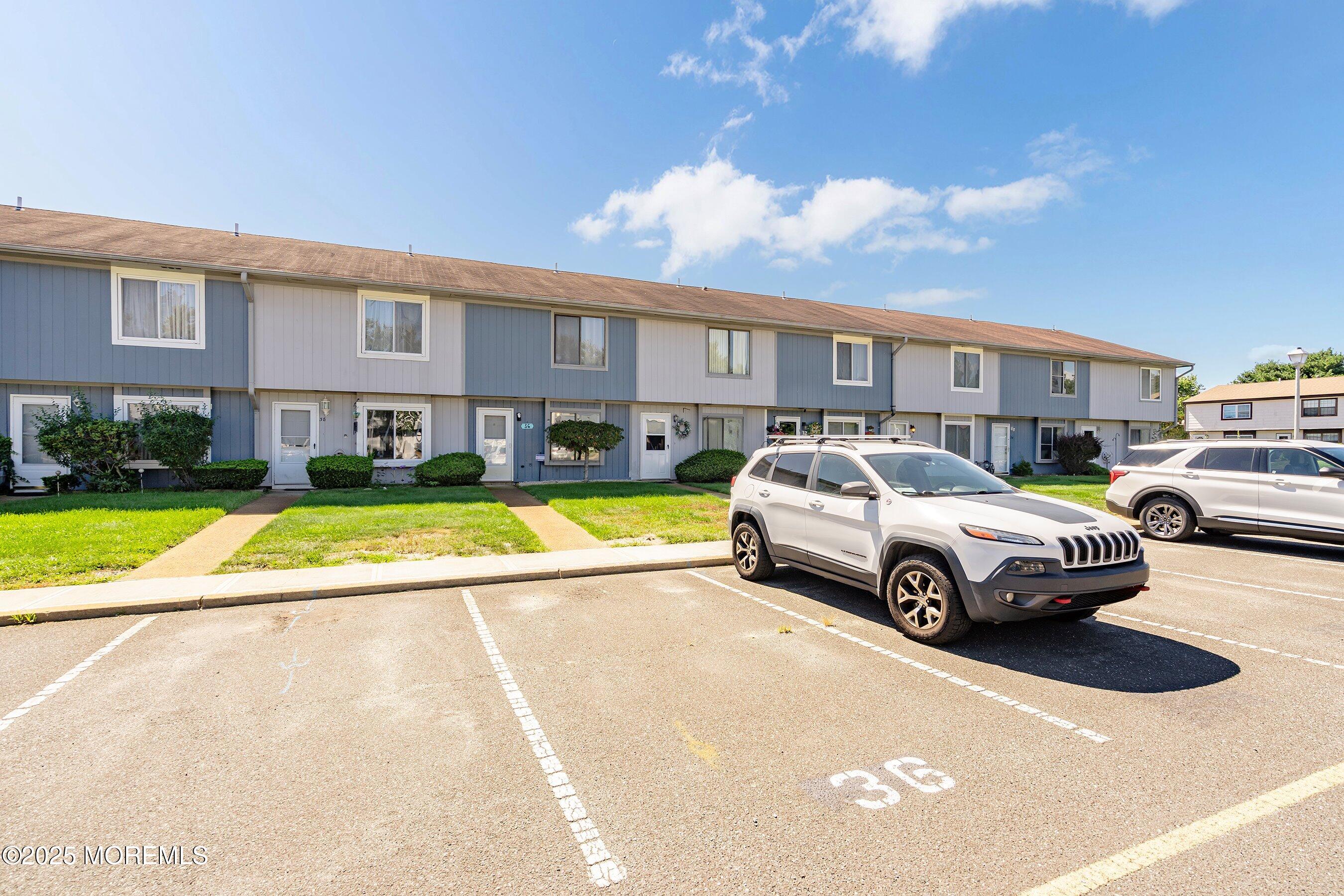36 Creek Road Brick, NJ 08724 - Photo 1 of 24 01-Front Left w Parking
