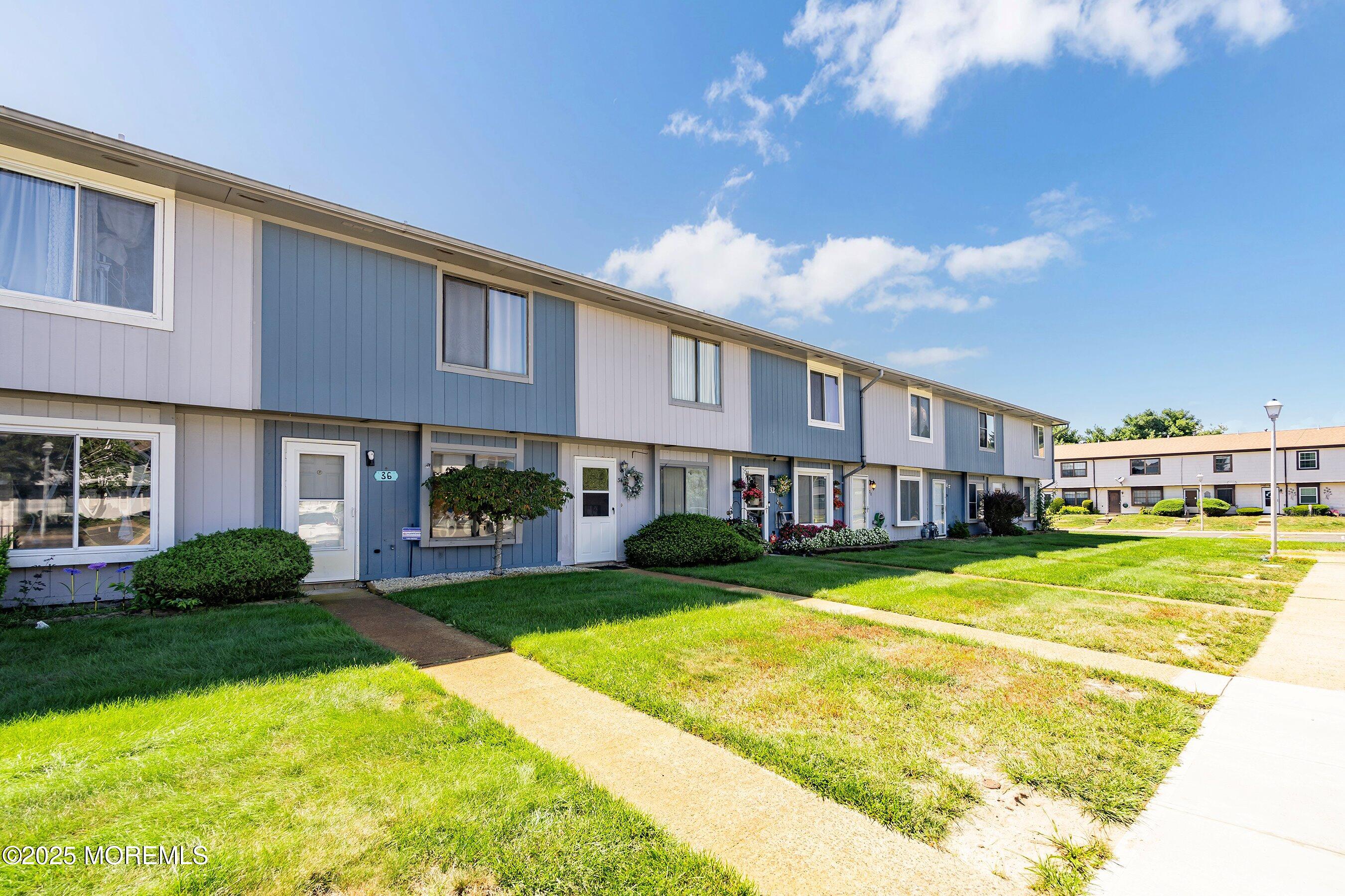 36 Creek Road Brick, NJ 08724 - Photo 2 of 24 02-Front Left