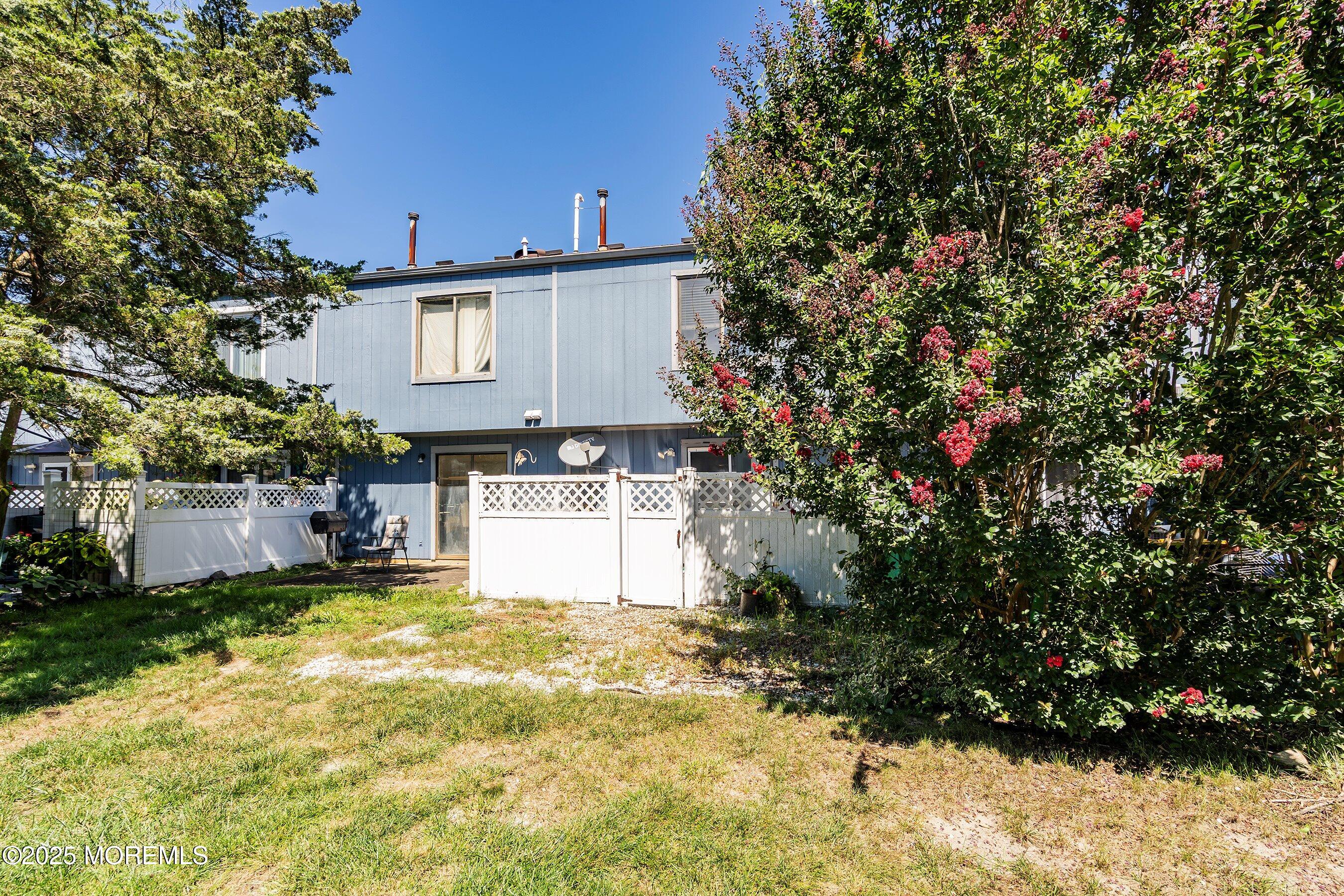 36 Creek Road Brick, NJ 08724 - Photo 23 of 24 23-Back Right