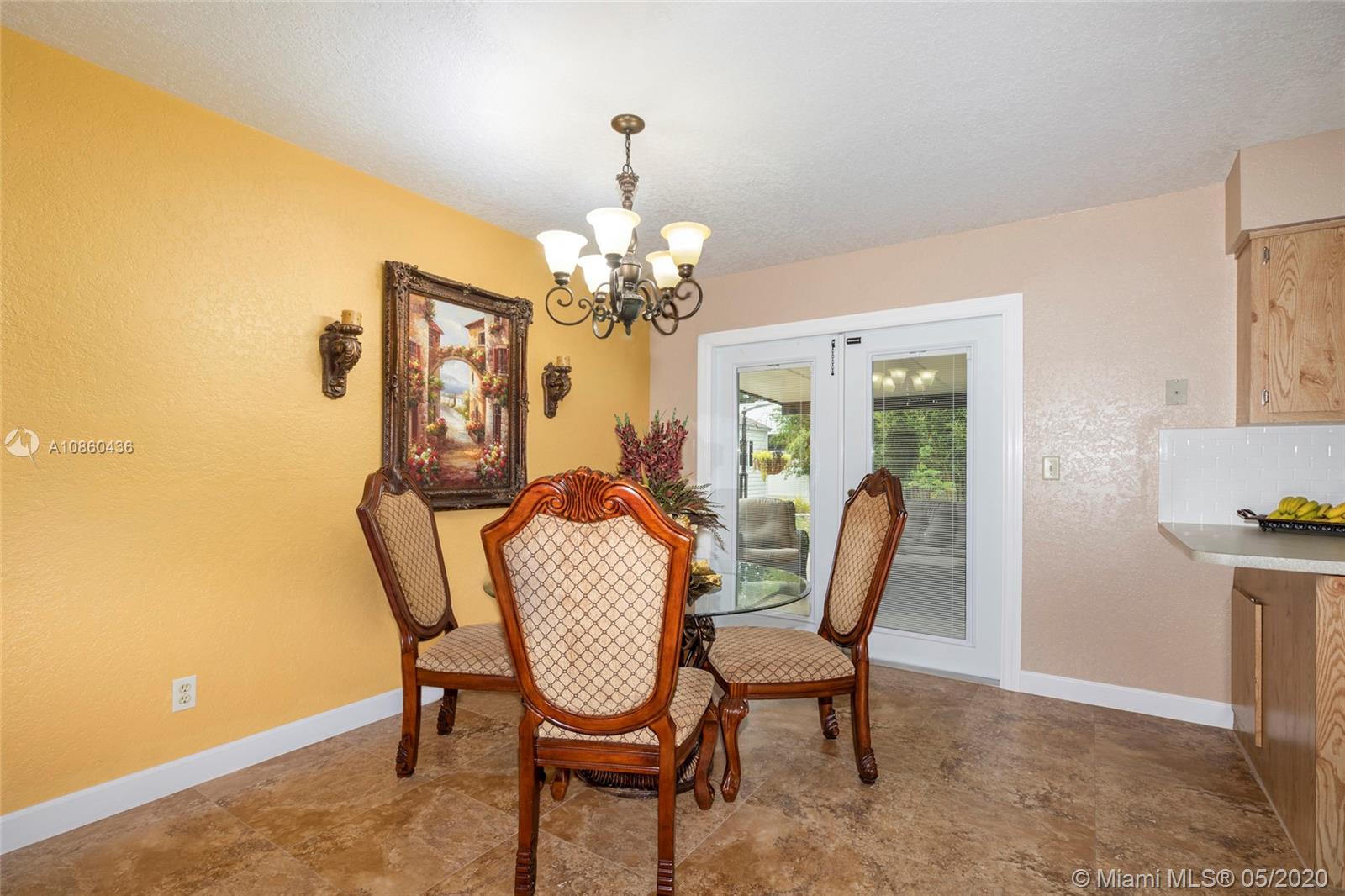 7315 Southwest 101st Street Road Ocala, FL 34476 - Photo 14 of 34 Gallery Image 14