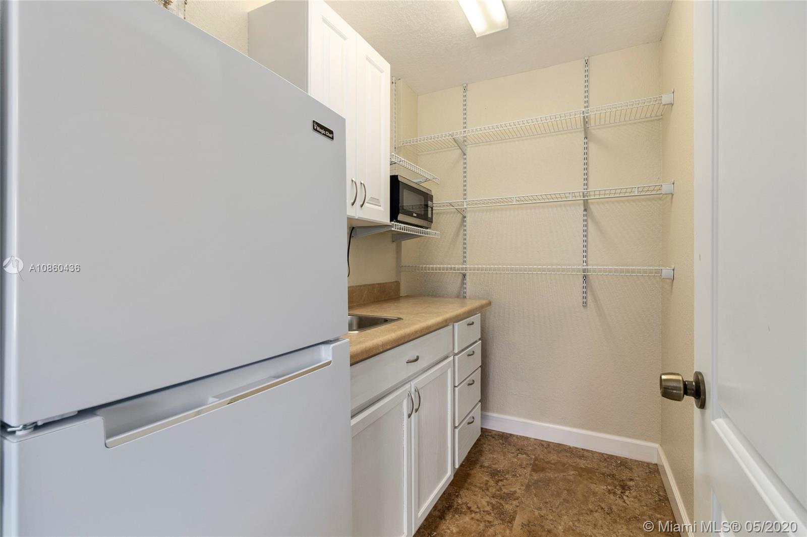7315 Southwest 101st Street Road Ocala, FL 34476 - Photo 8 of 34 Gallery Image 8