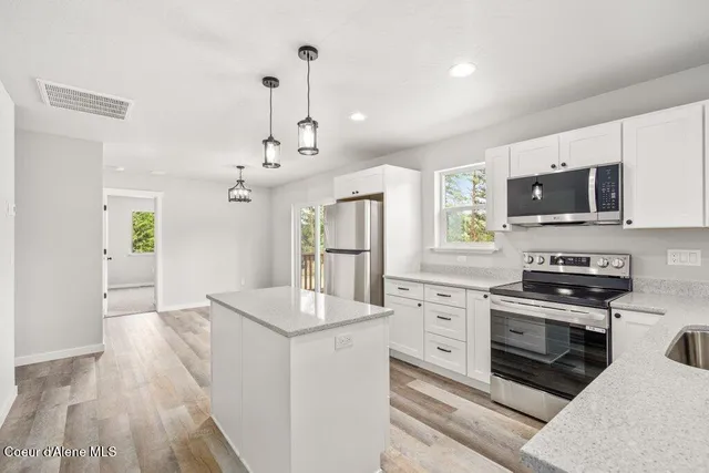 $339,000 | 415 F Street, Plummer, ID 83851